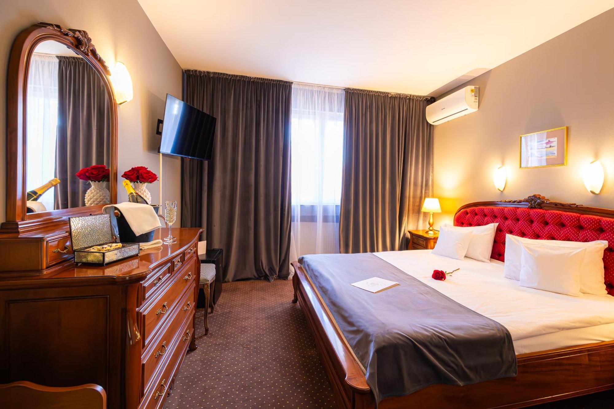 Zalău Hotel Brilliant Meses מראה חיצוני תמונה