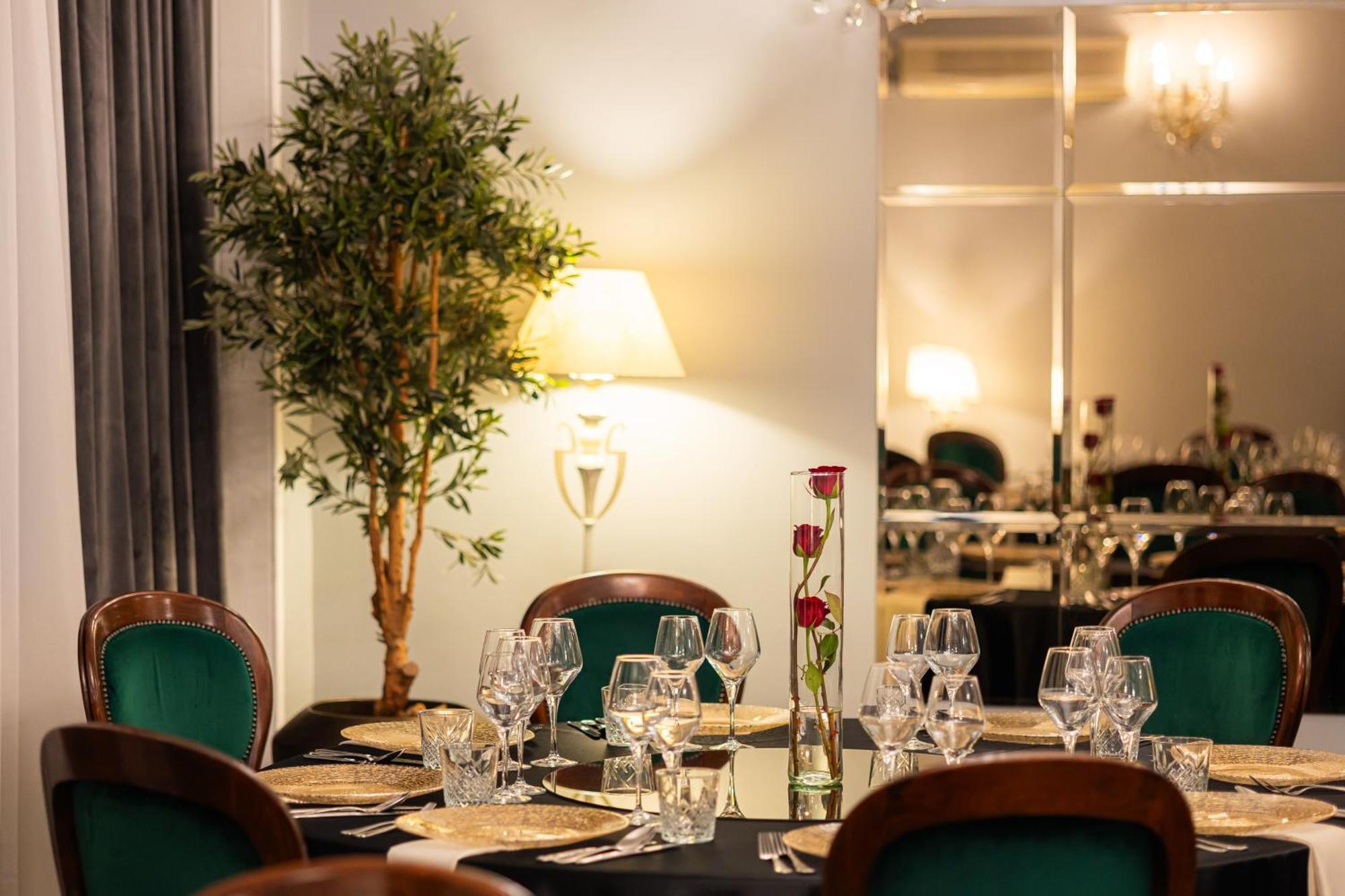 Zalău Hotel Brilliant Meses מראה חיצוני תמונה